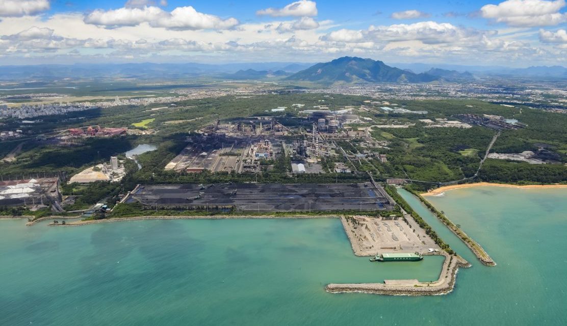 ArcelorMittal reduz risco de escassez de água com planta de dessalinização