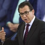 Governo vai revisitar reforma trabalhista, diz ministro do Trabalho