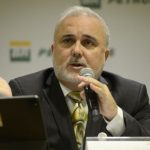 Petrobras consegue abrasileirar preços dos combustíveis sem desagradar mercado