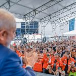 Lula atende a pedido de Niterói e defende conteúdo nacional de navios