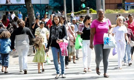 Brasileiro precisa de 113 anos para ter prosperidade ideal, diz Banco Mundial