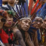 Extremos marcam a COP30: protestos indígenas e recorde proporcional de lobistas do petróleo