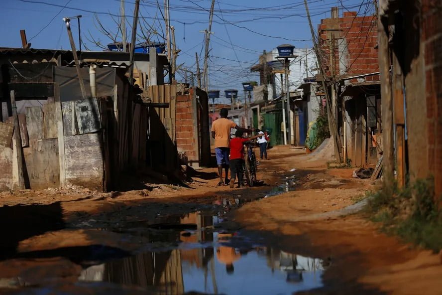 Apenas um quarto dos candidatos a governos estaduais tem compromisso com metas de saneamento
