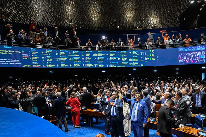 Votação histórica com apenas um voto contrário. Foto: Carlos Moura/Agência Senado